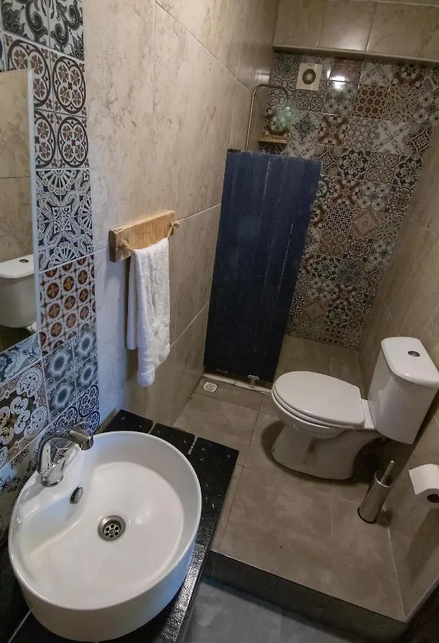 Urla Surf House Hotel 0*,
