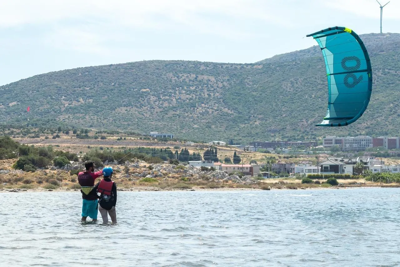 Urla Surf House Hotel